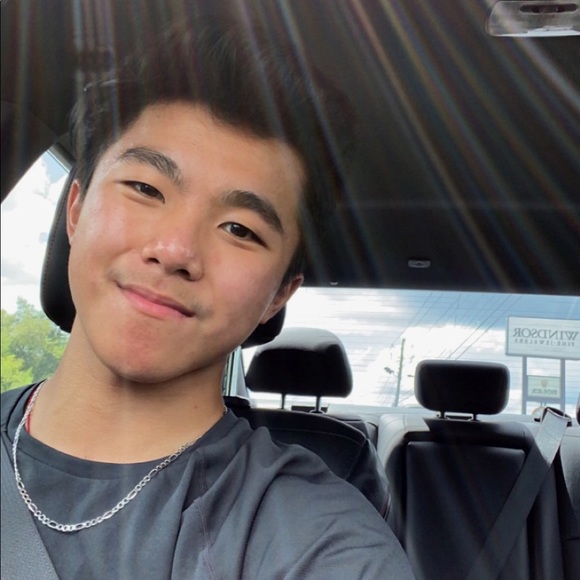 Meet your Posher, Matthew - Picture 1 of 1